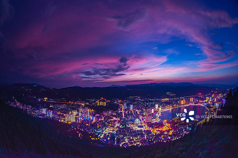 云南红河个旧老阴山 锡都之吻图片素材