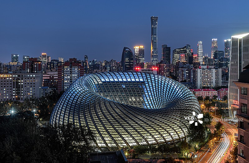 北京凤凰国际传媒中心夜景城市风光图片素材