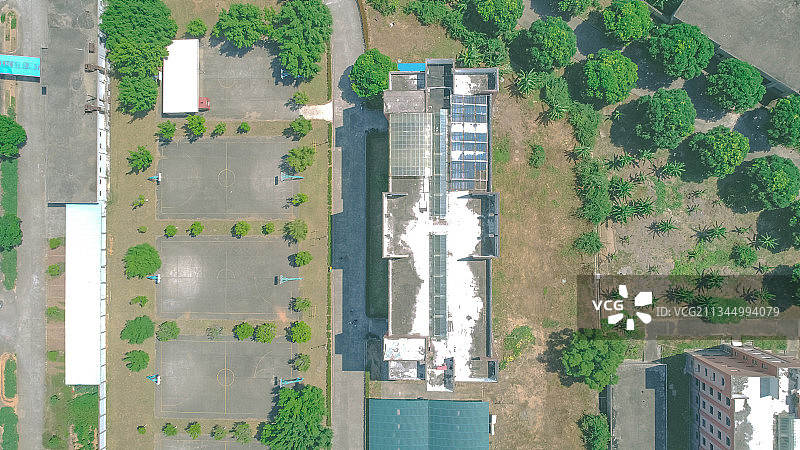 航拍泉州市洛江区马甲镇仰恩大学校园风景图片素材