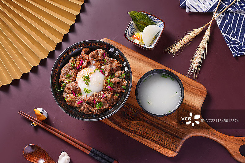 日式牛肉饭图片素材