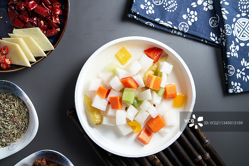 火锅凉菜腌萝卜图片素材