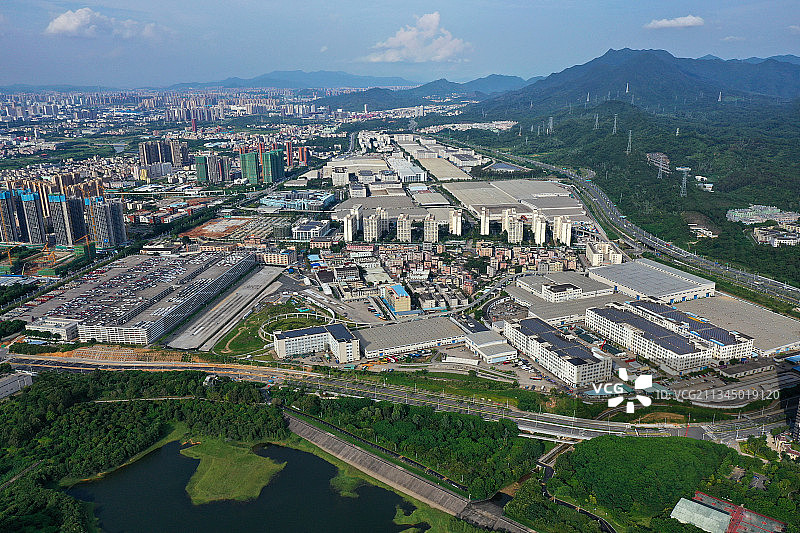 广东省深圳市坪山区大山陂水库天峦湖花园航拍图片素材