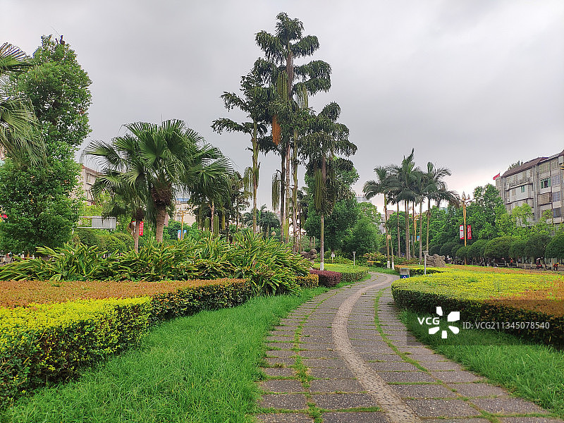 2021年8月25日，图片拍摄于泸县花园干道城市休闲公园图片素材