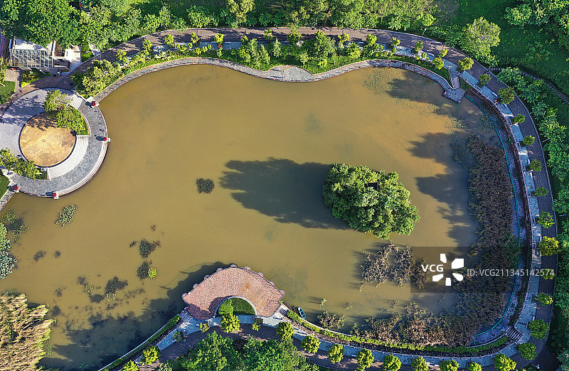 广东省深圳市南山区高新科技园松坪山公园航拍图片素材