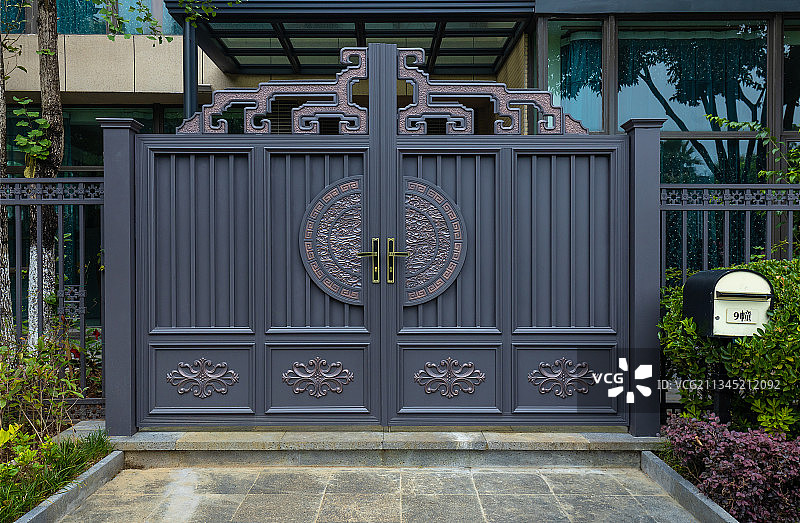 现代别墅庭院大门图片素材