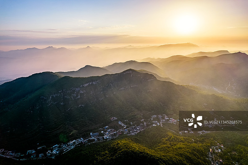 中国河南郑州美丽乡村航拍图片素材