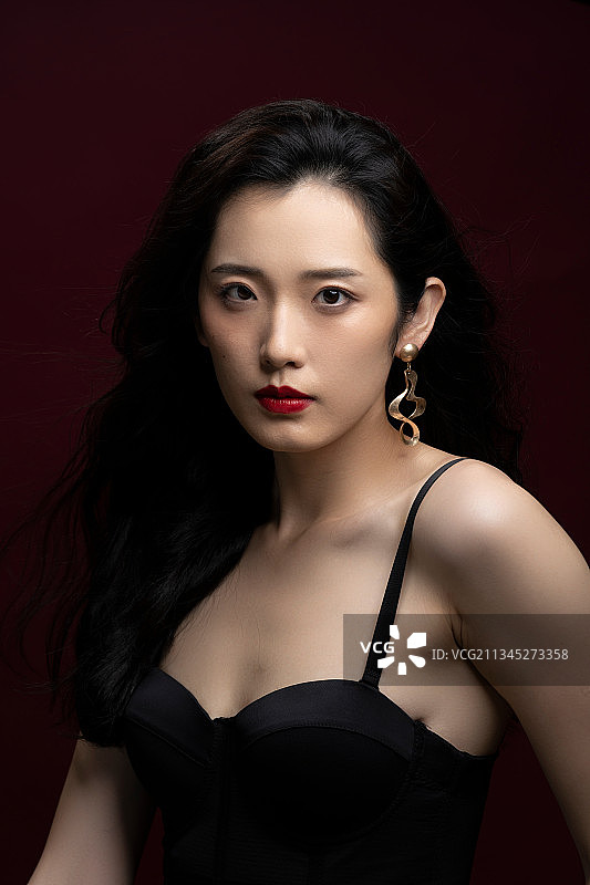 时尚女青年韩式妆面图片素材