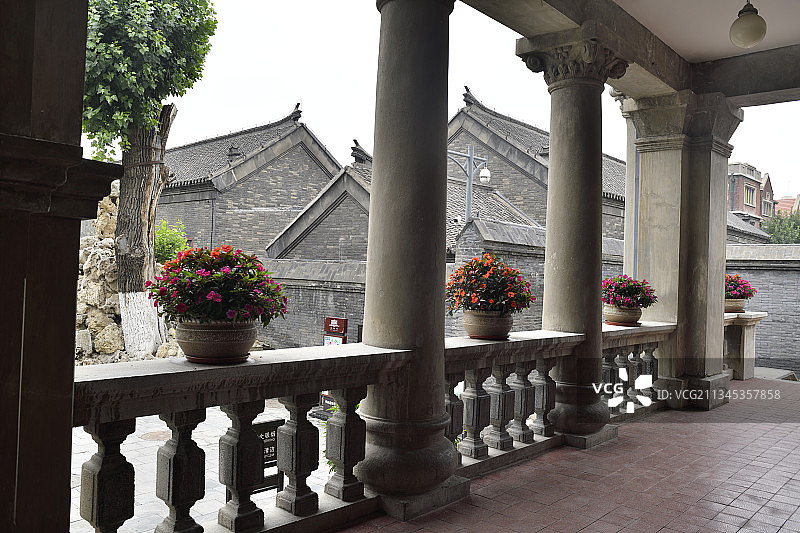 张氏帅府门廊图片素材