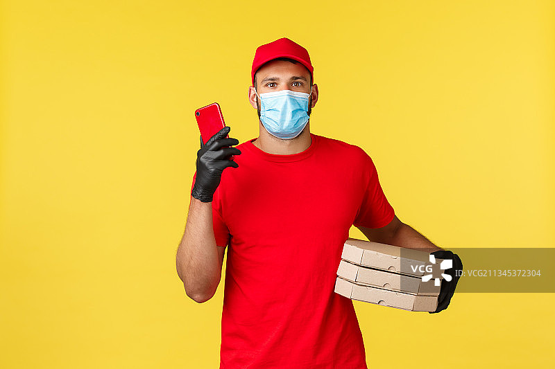 食品外卖、订单跟踪、新冠疫情和自我隔离概念图片素材