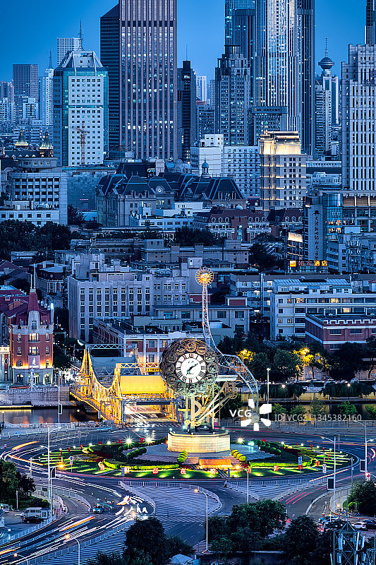 天津世纪钟与解放桥图片素材