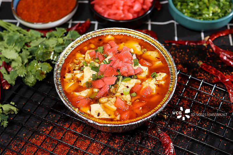 锡纸嫩豆腐图片素材