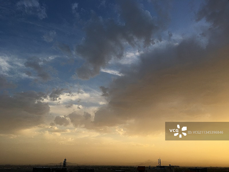 德黑兰日落海景图片素材