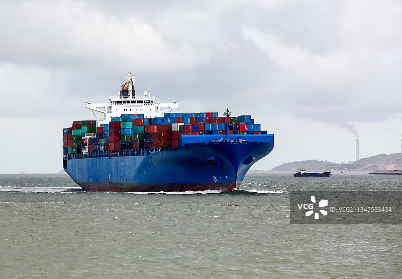 远洋货轮运输、集装箱船图片素材