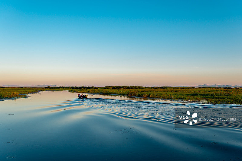 中俄界河、晨曦额尔古纳河、清晨彩霞图片素材