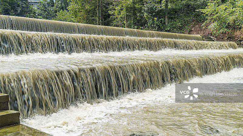 成都斜源镇梯级水坝图片素材