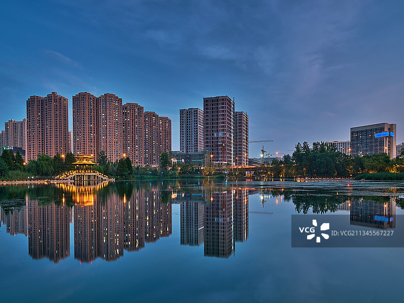 长沙洋湖湿地的楼房图片素材