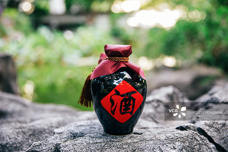 酒  酒瓶  节日图片素材