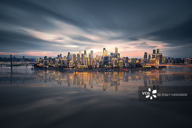 黑云压城图片素材