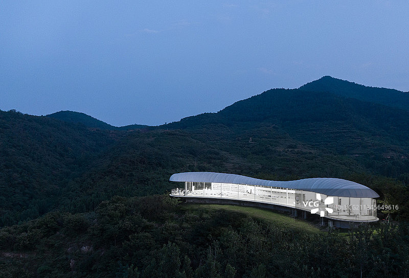 山东泰山九女峰书房民宿全景图片素材