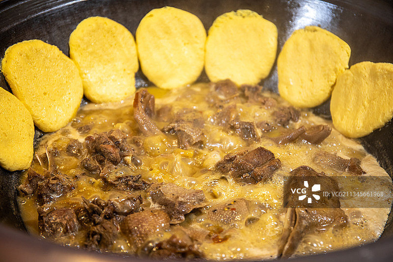 东北菜铁锅炖大鹅图片素材