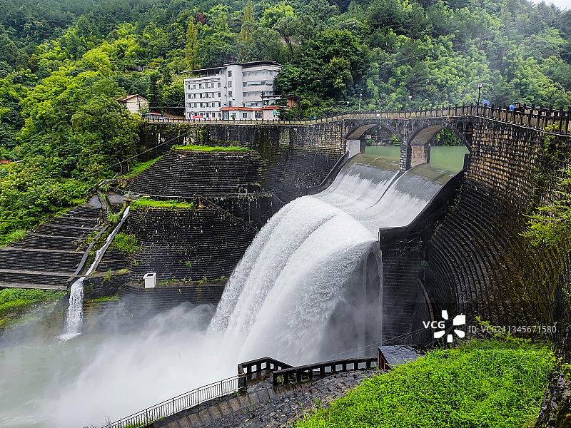 胜天湖 瀑布图片素材