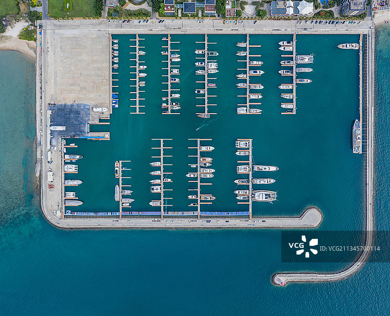 三亚半山半岛帆船港 游艇码头 全景图片素材