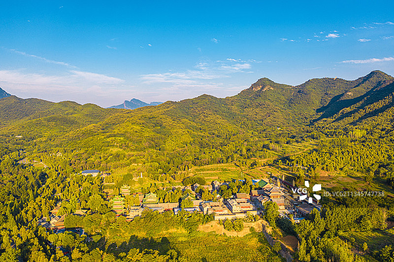 航拍郑州登封中岳嵩山风光图片素材