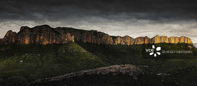 郎木寺夕照图片素材