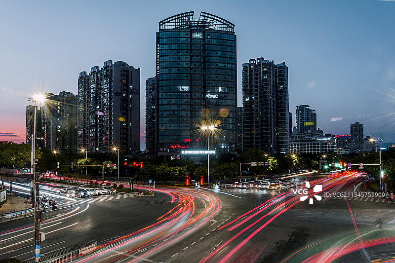 车水马龙——浙江温州鹿城温瑞大道温州大道 火车站 汽车站图片素材