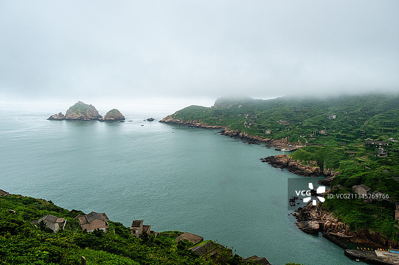 云雾缭绕图片素材