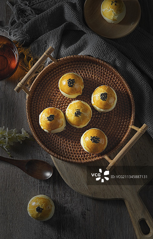 蛋黄酥图片素材