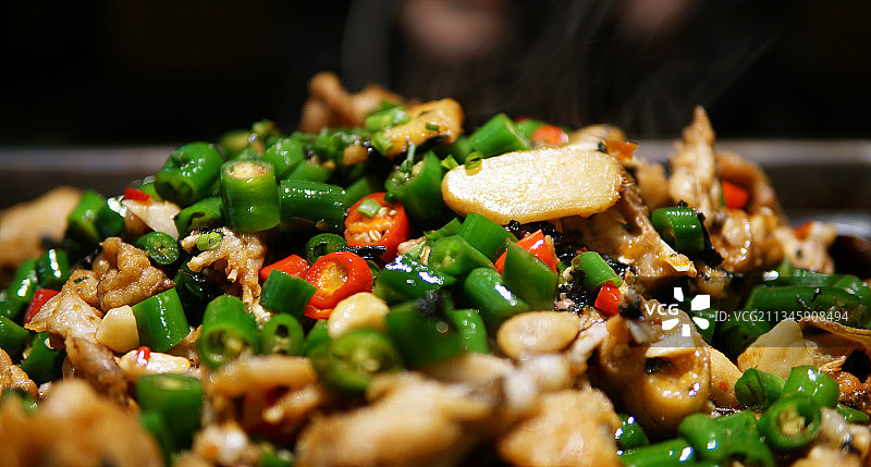 紫苏牛蛙锅图片素材