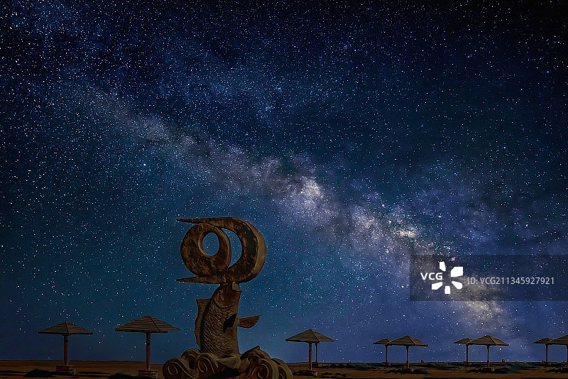 新疆巴音郭楞金沙滩银河图片素材