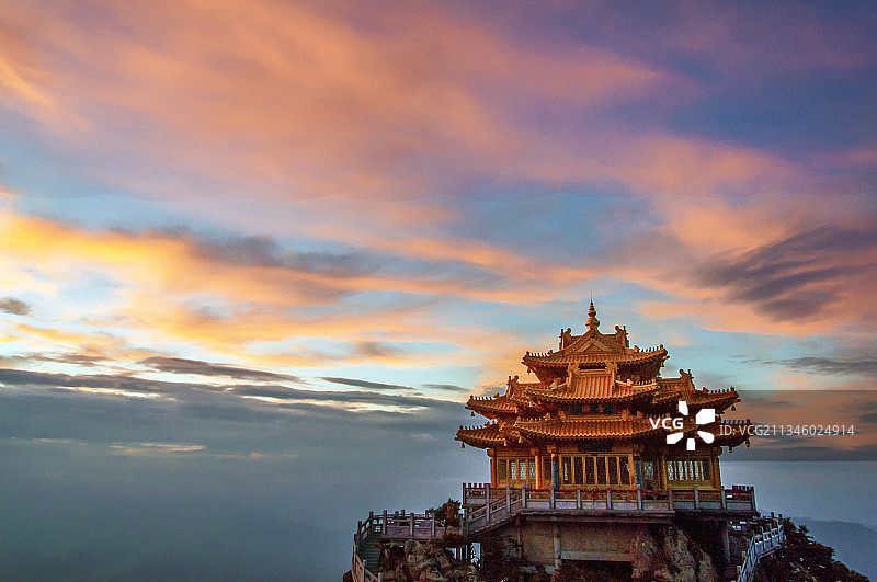 老君山彩霞图片素材