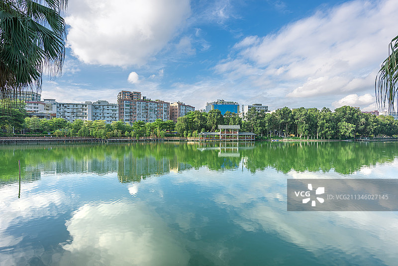 早晨的流花湖图片素材
