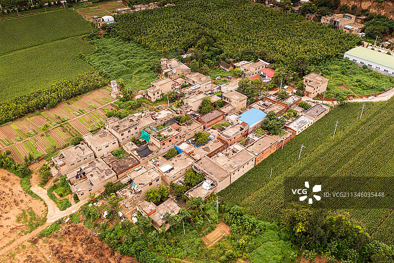 肆虐的汜河图片素材