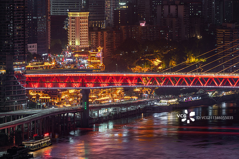重庆千厮门大桥与洪崖洞夜景图片素材