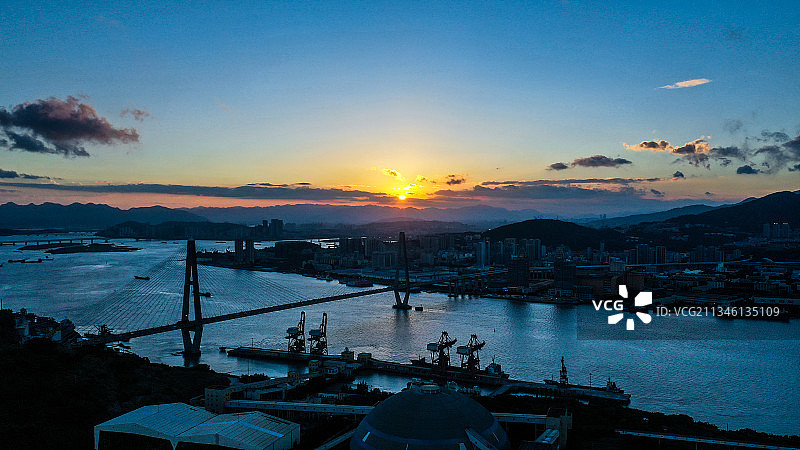 福州马尾青洲大桥日落图片素材