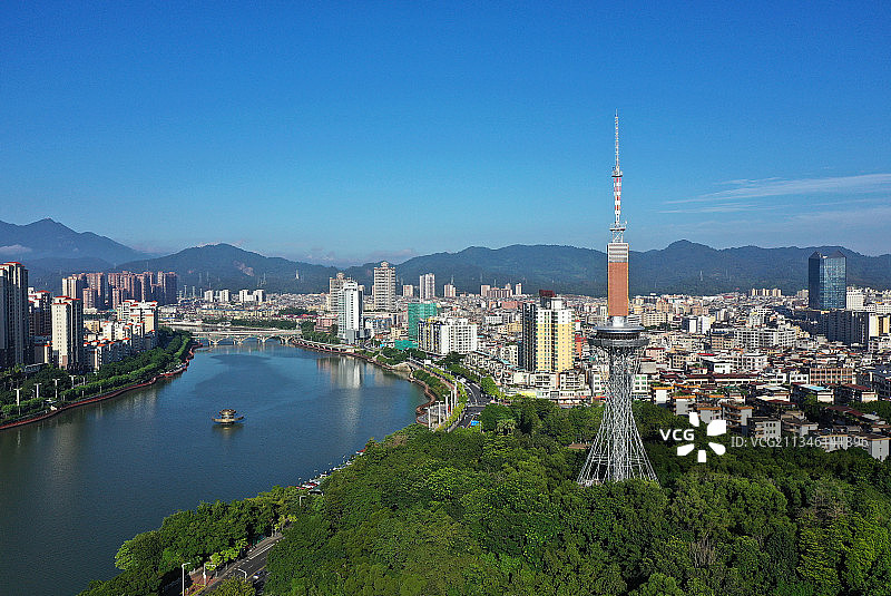 广东省河源市源城区地标河源电视塔茶山公园航拍图片素材