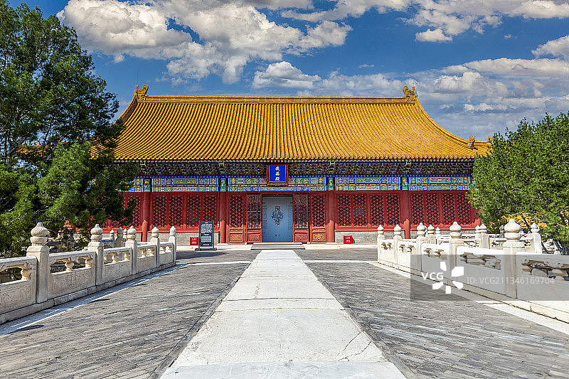 北京故宫两翼建筑武英殿图片素材