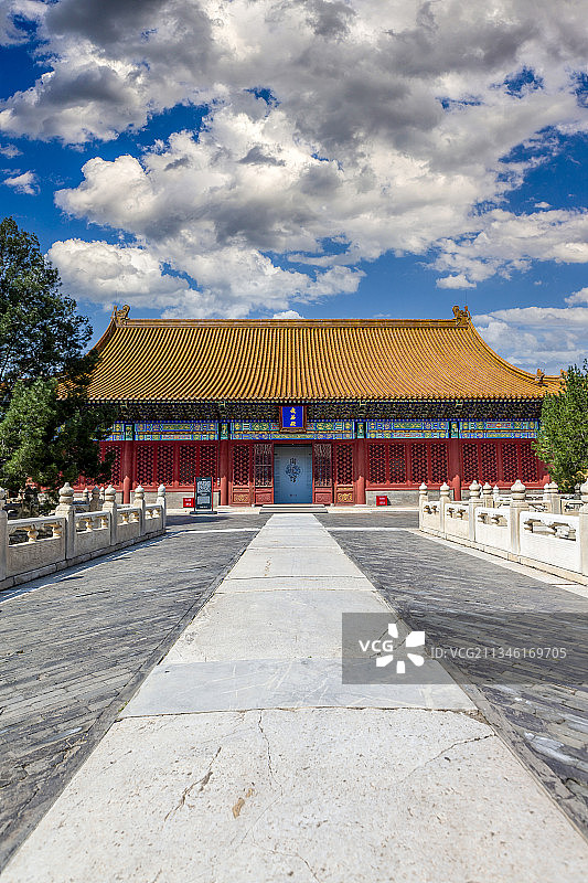 北京故宫两翼建筑武英殿图片素材