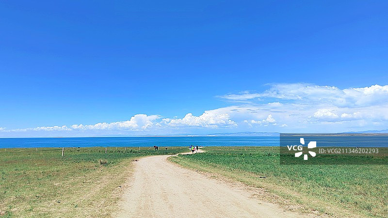 牧民小道图片素材