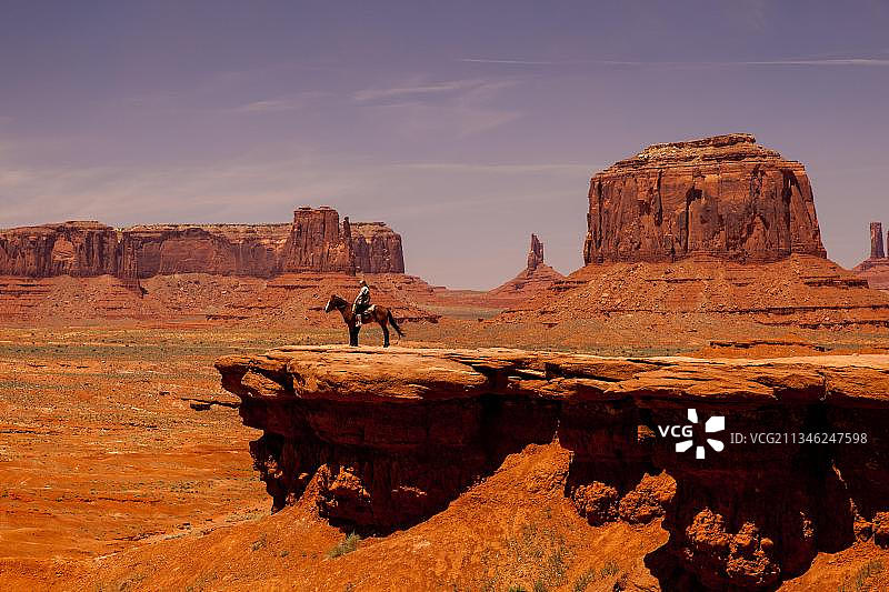 纪念碑谷公园路，亚利桑那州，美国，北美洲图片素材