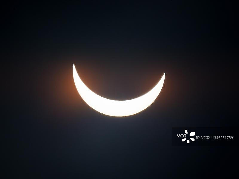 日偏食图片素材