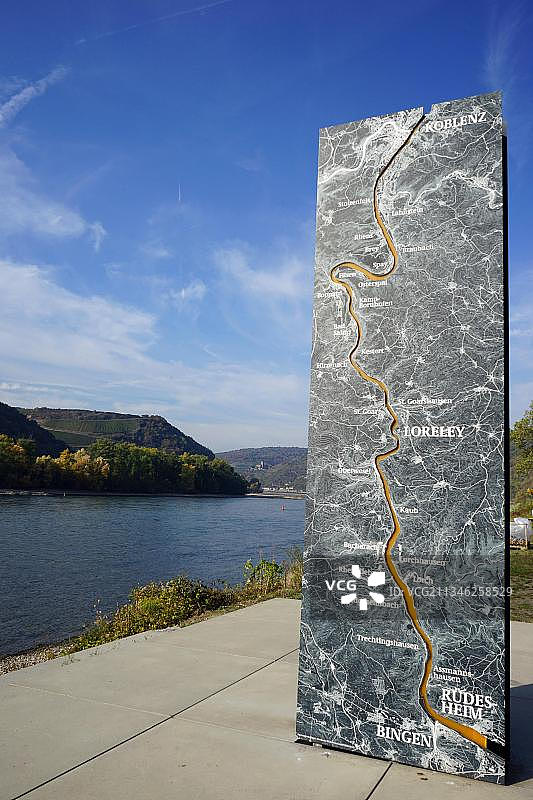 世界遗产石碑：德国莱茵河风光图片素材