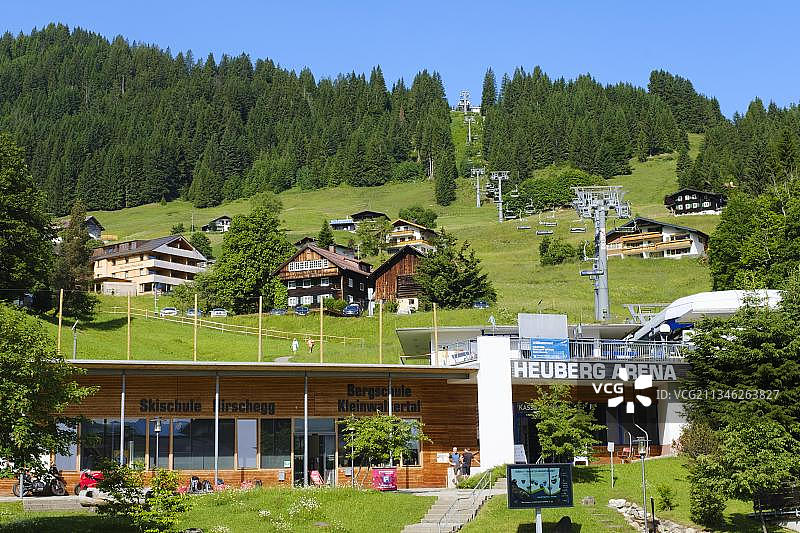 奥地利弗拉尔贝格州克莱因瓦尔塞ertal的霍伊伯格竞技场图片素材
