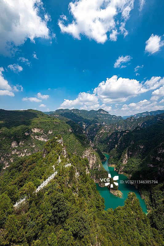 中国河南焦作夏季峰林峡风景区航拍视角图片素材
