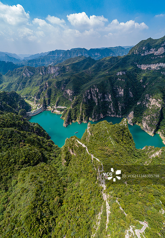 中国河南焦作夏季峰林峡风景区航拍视角图片素材