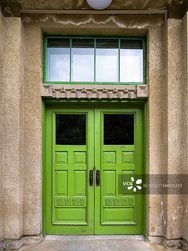 网红打卡地长春水文化生态园主题公园建筑绿色外观门窗图片素材