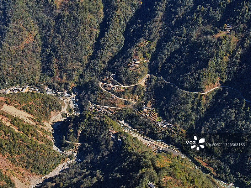 云南怒江高黎贡山图片素材